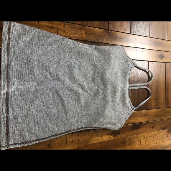 Lululemon tank tops - Picture 5 of 8